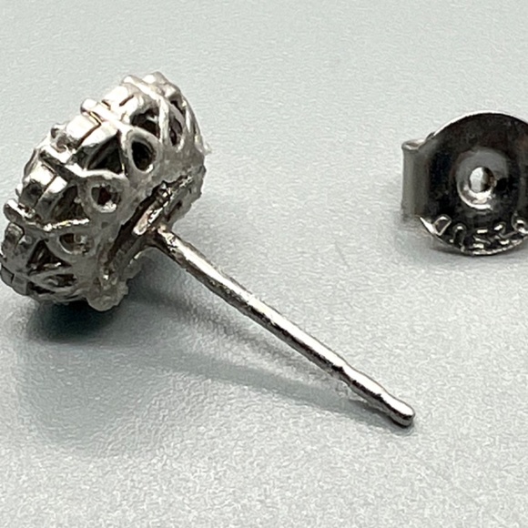 Ladies Diamond & Sterling Silver Earrings  NWT - Picture 5 of 7